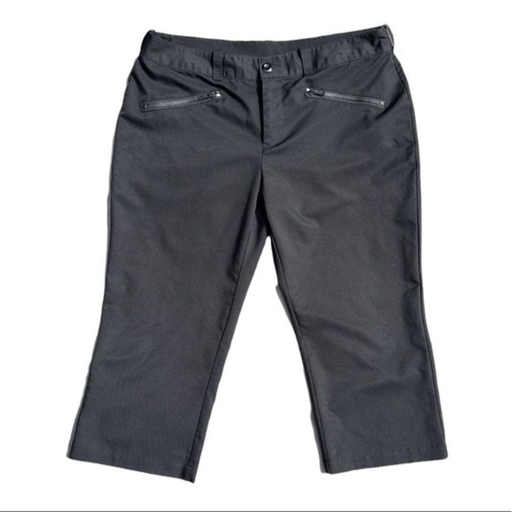 Fila Sport Golf Women’s Capri Pants size 12, color is black